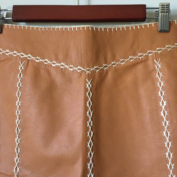 GAP Genuine Leather Stitched Coastal Cowgirl Skirt - Picture 5 of 15